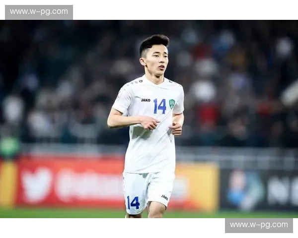 亚洲杯球员：绿茵场上的英雄与新星